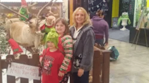 women with her two children